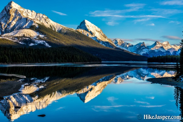 Jasper City Sightseeing Tour and Maligne Lake Cruise