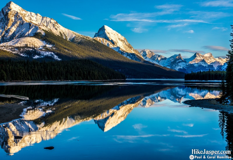 Photo Spots in Jasper National Park - Maligne Lake