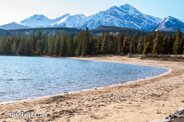 Lake Annette Hike in Jasper, Alberta