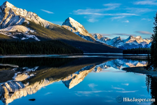 Mary Shaffer Loop at Maligne Lake - Hike Jasper